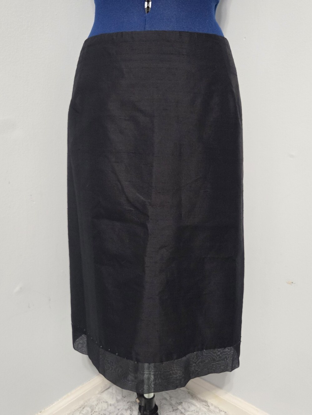 Deadstock Black Silk Taffeta Pencil Skirt Size 24W
